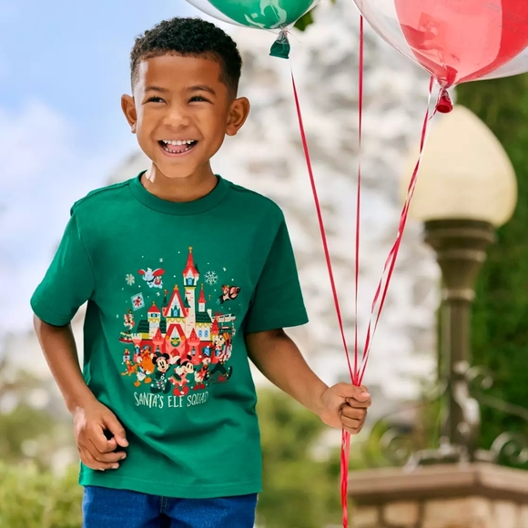 Mickey Mouse and Friends Fantasyland Castle Holiday T-Shirt for Kids ❄️🏰✨️ - Picture 3 of 3